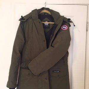 Canada Goose Trillium Parka women's coat